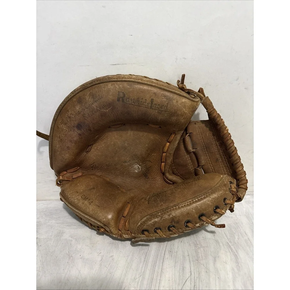 Seaway CM14 Catchers Mitt Baseball Leather Professional VTG GOES ON RIGHT HAND